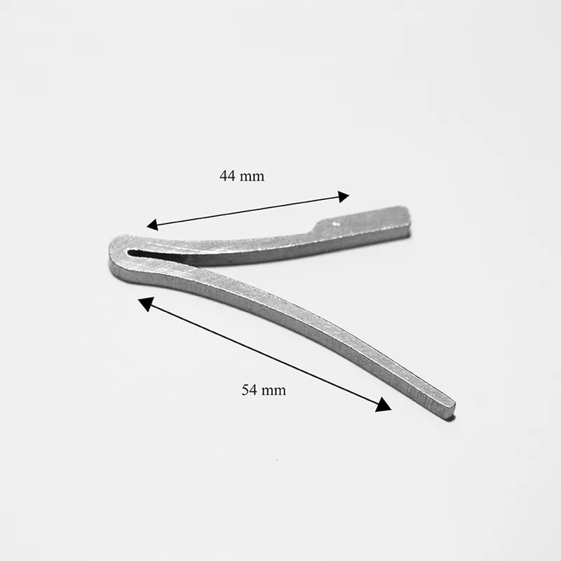 Molla ejector